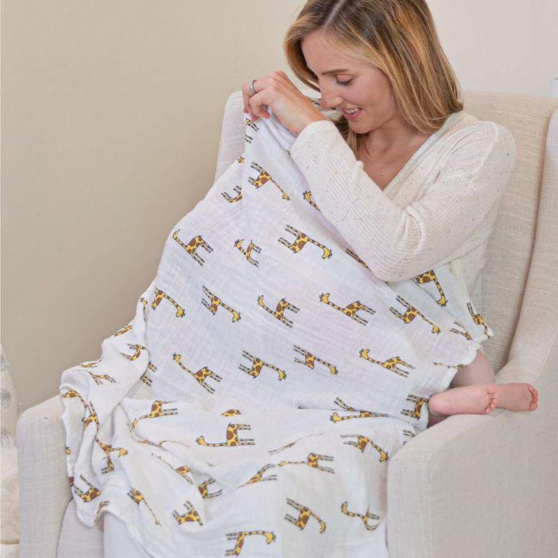 aden+anais（エイデンアンドアネイ）【日本正規品】モスリンコットンおくるみ　2枚セット　jungle jam swaddle 2 pack 【ボックス入り】