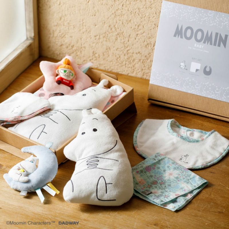 【出産祝い ギフトセット】MOOMINBABY（ムーミンベビー）ムーミンアームピロー&ラトルセット【ギフトボックス入り】