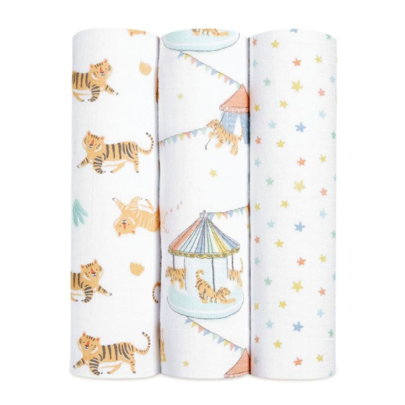 aden+anais（エイデンアンドアネイ）【日本正規品】モスリンコットン おくるみ 3枚セット year of the tiger 3-pack classic swaddles【数量限定！2022年の干支のトラ柄】 【ボックス入り】