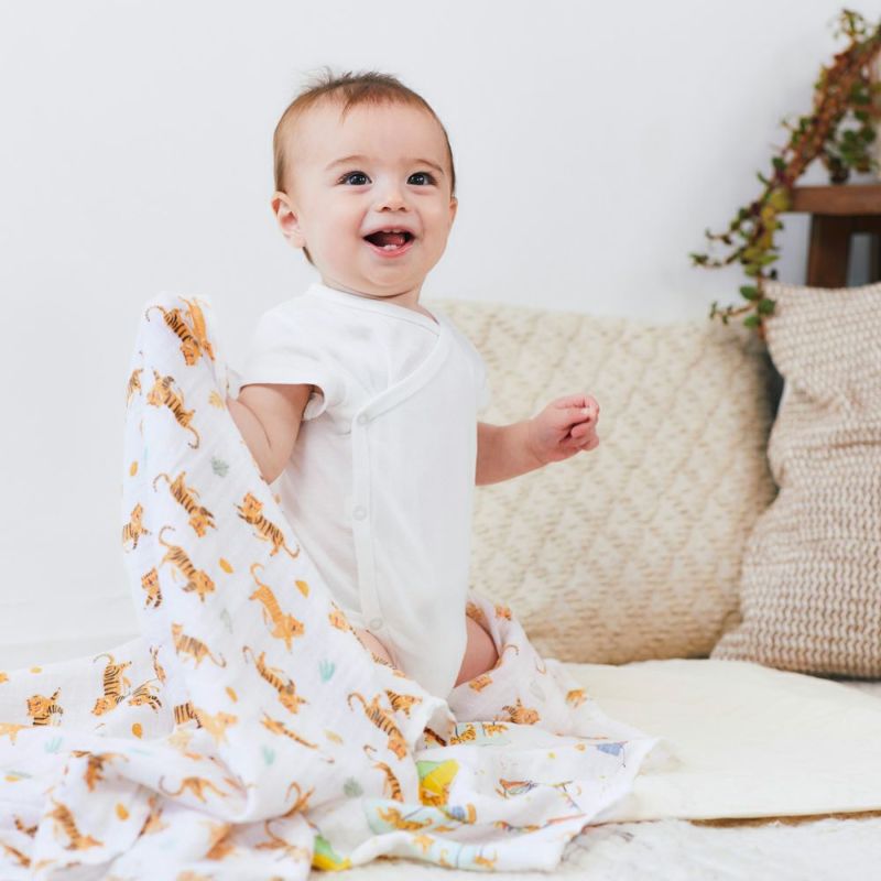 aden+anais（エイデンアンドアネイ）【日本正規品】モスリンコットン おくるみ 3枚セット year of the tiger 3-pack  classic swaddles【数量限定！2022年の干支のトラ柄】 【ボックス入り】 | Amingオンラインショップ