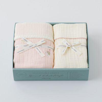 ギフト包装済　Baby&Me 新品・未開封 出産祝いギフトセット | Amingオンラインショップ