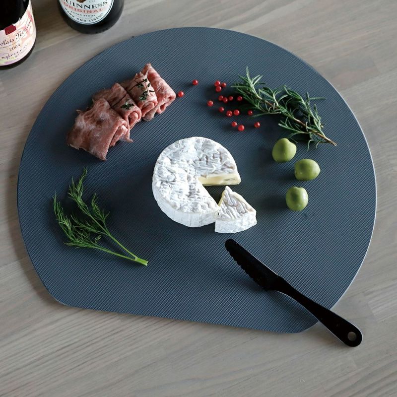 スペースを無駄なく使える半月まな板 | Amingオンラインショップ