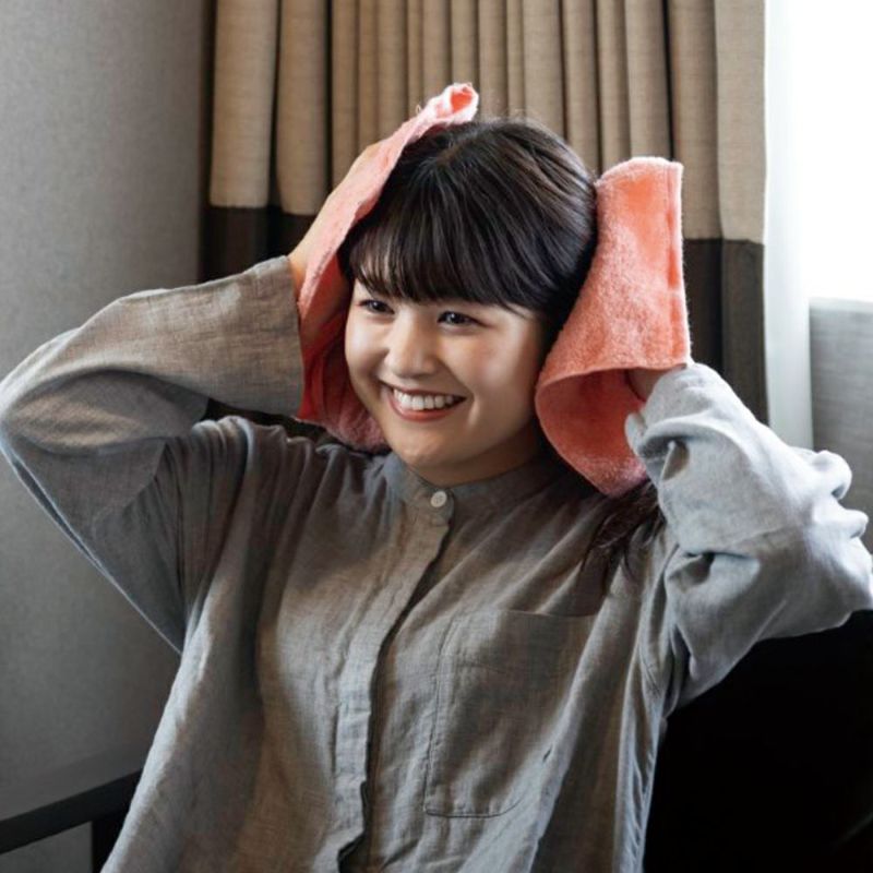 HANA ロゴフェイスタオル リップケース HANA ロゴフェイスタオル 公式 新品・未開封｜Yahoo!フリマ（旧