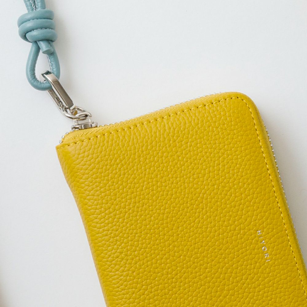 HIYORI（ひより） ハンドストラップ付 バイカラーラウンドB7ウォレット